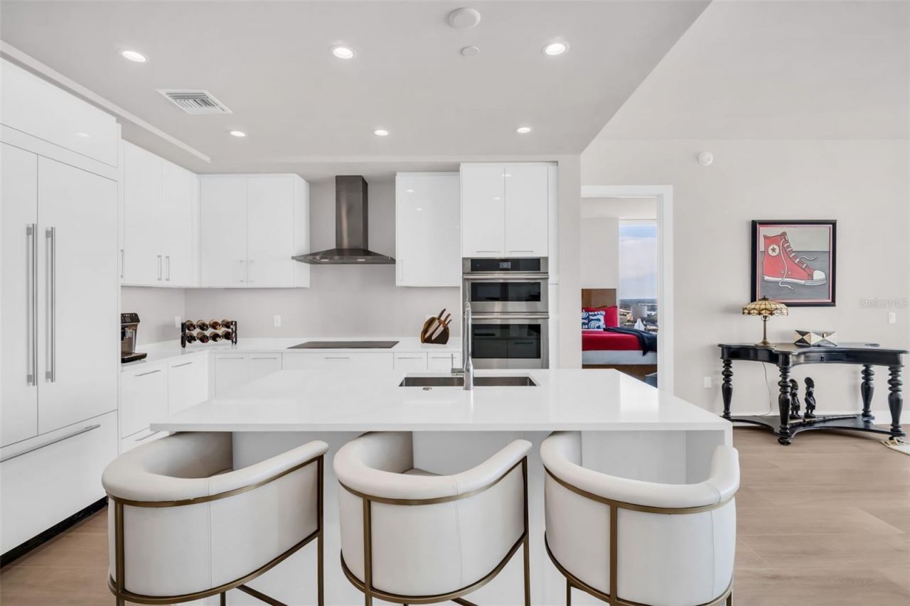 301 1st Street S, Unit 3104, Saint Petersburg, FL 33701 Photo