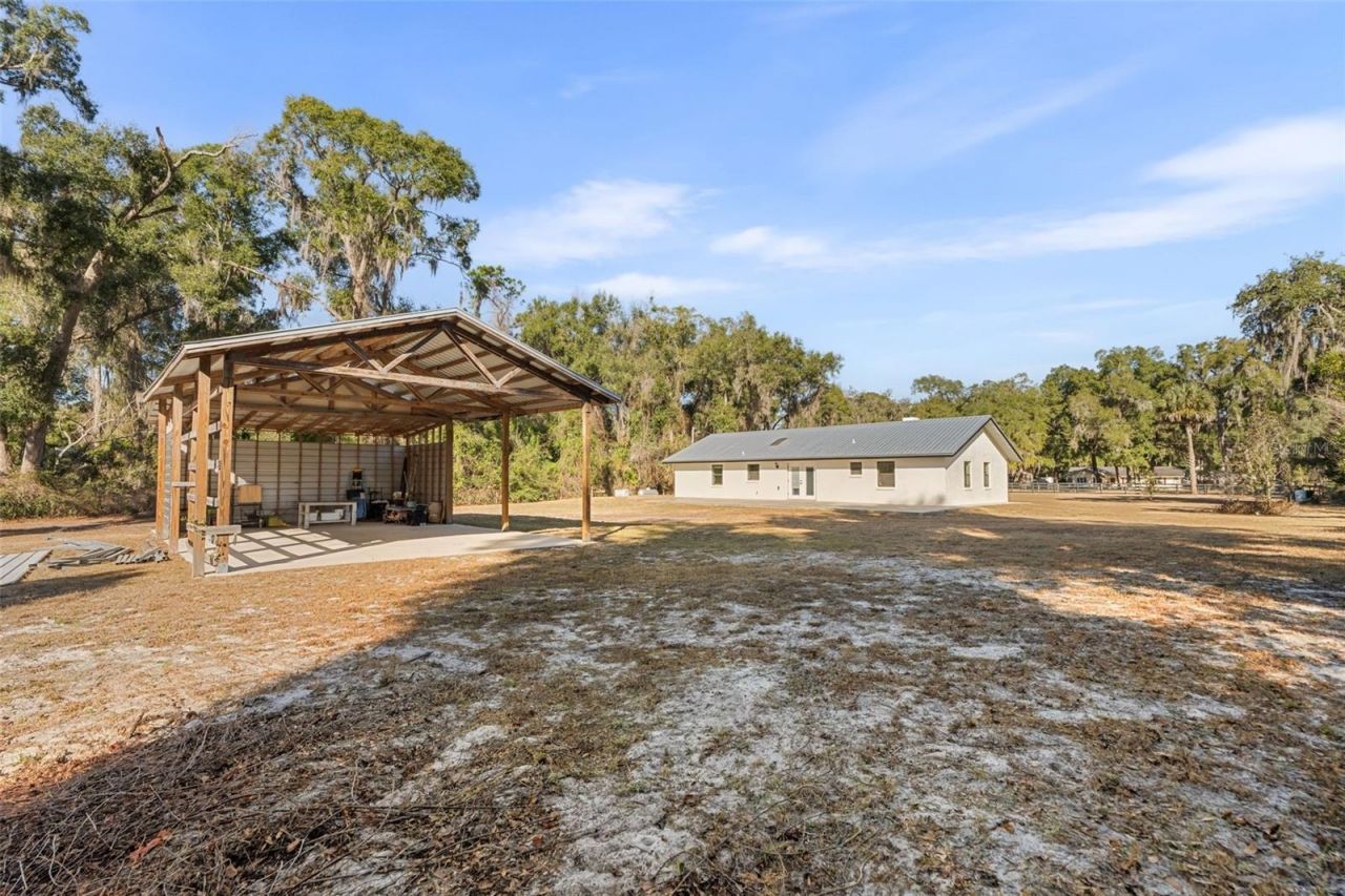 4242 NE 138th Place, Anthony, FL 32617 Photo