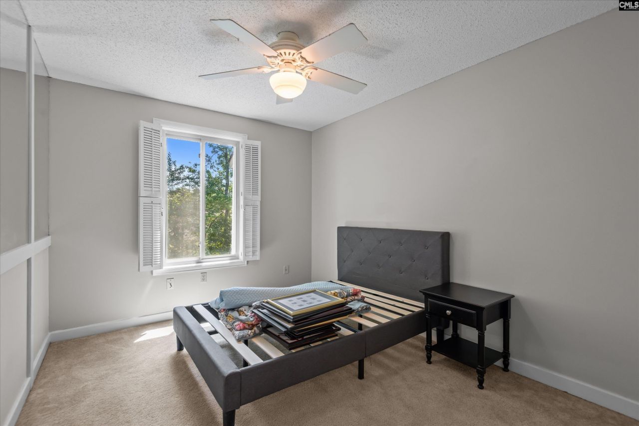 412 Tamarack Drive  Photo 21