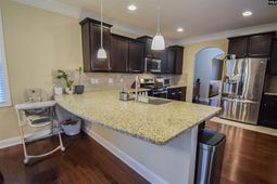 226 Thacher Loop photo 4