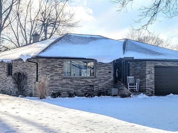 6826 Anthony Lane, Parma Heights, OH 44130