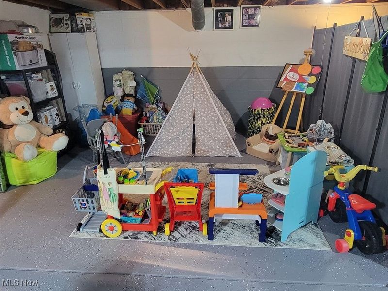 6826 Anthony Lane, Parma Heights, OH 44130 Photo 20