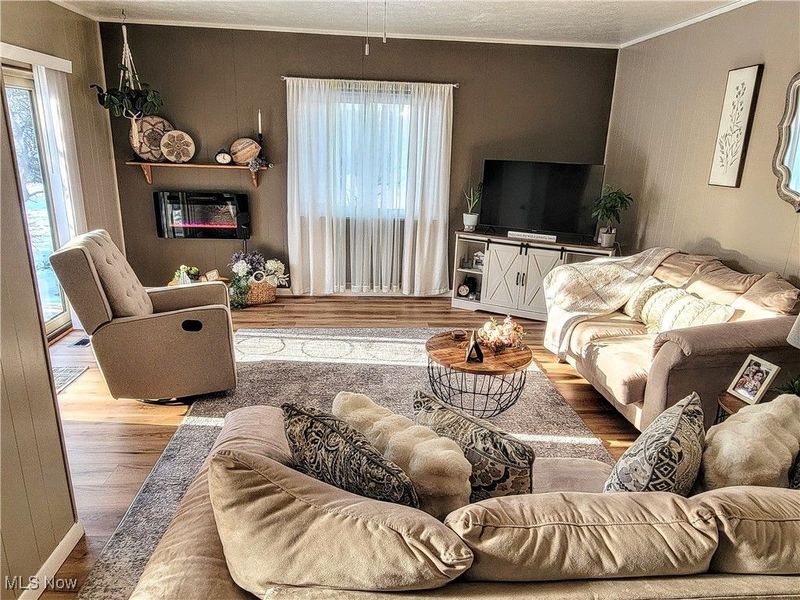 6826 Anthony Lane, Parma Heights, OH 44130 Photo 8