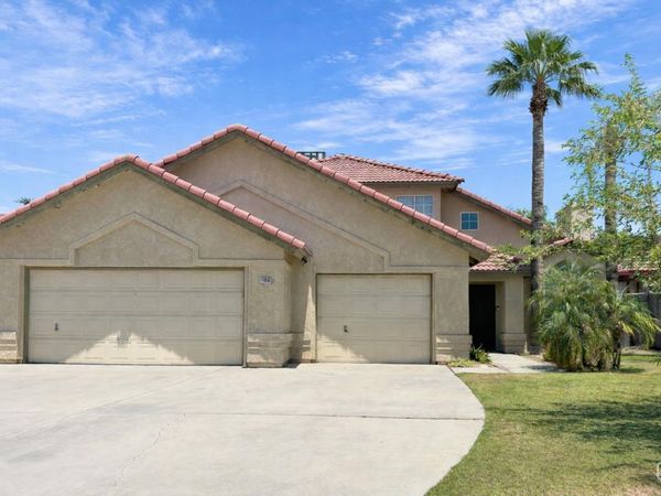 14016 Las Entradas , Bakersfield, CA 93314