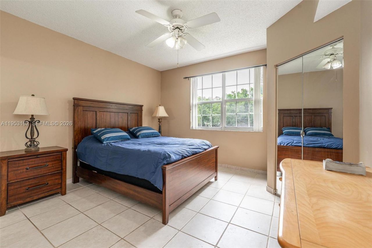 1528 Veracruz Ln , Unit 4-3, Weston, FL 33327 Photo