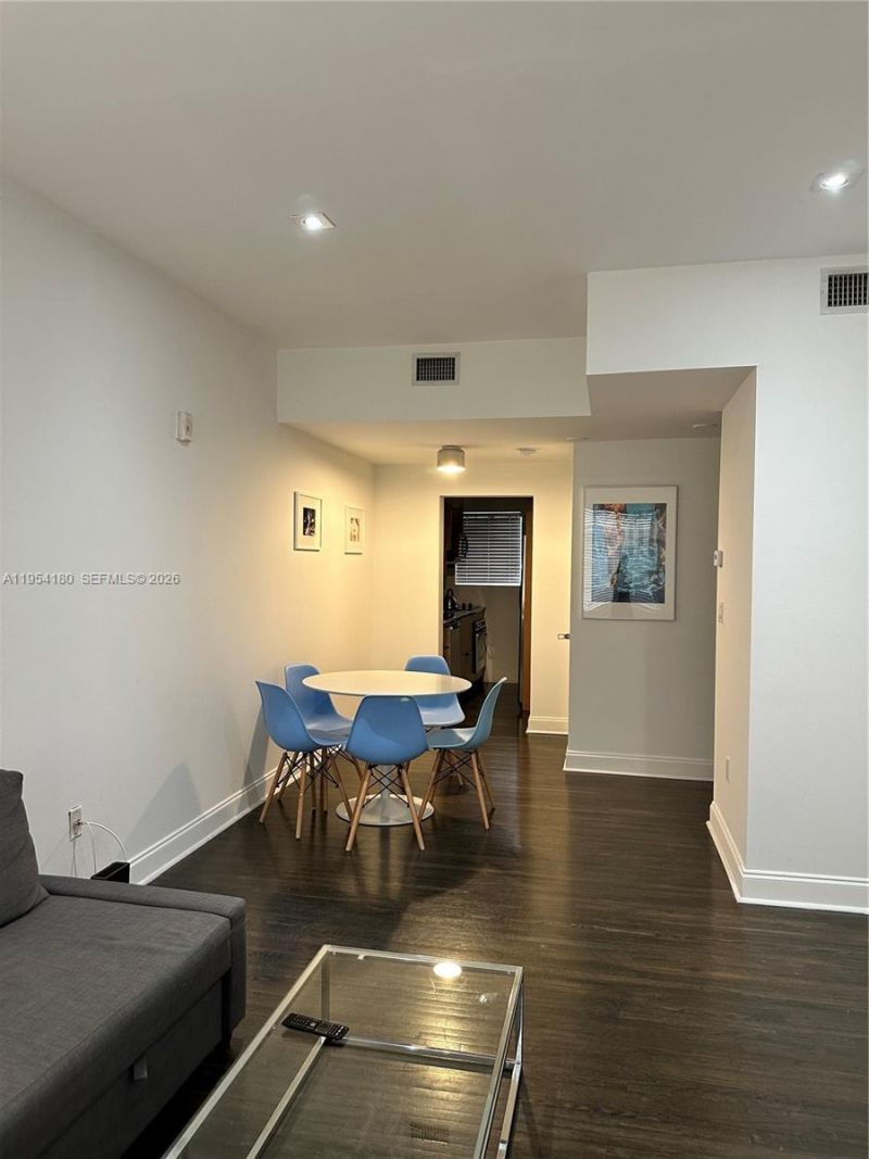 1330 Drexel Ave, Unit 105, Miami Beach, FL 33139 Photo