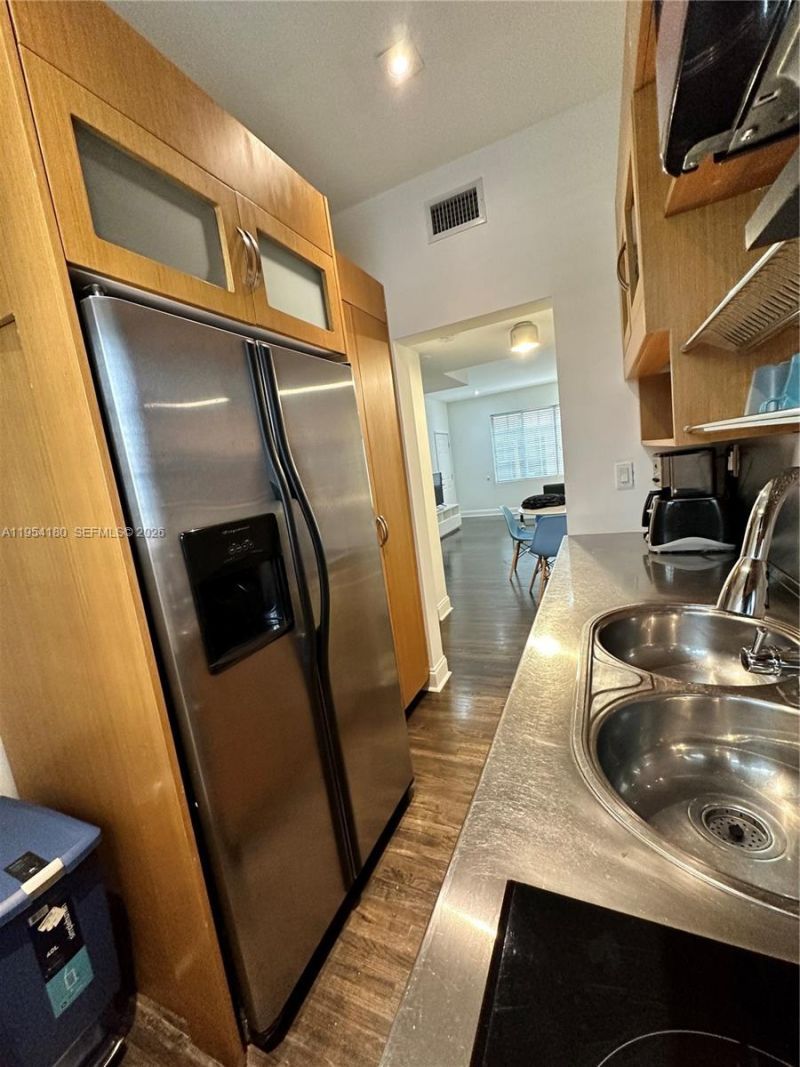 1330 Drexel Ave, Unit 105, Miami Beach, FL 33139 Photo