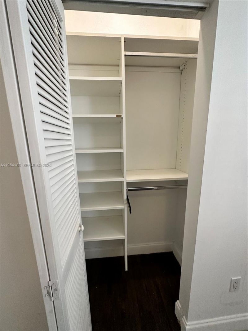 1330 Drexel Ave, Unit 105, Miami Beach, FL 33139 Photo