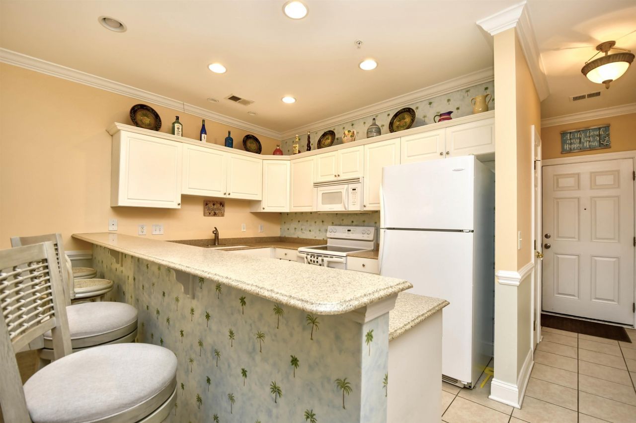 1000 Ray Costin Way Photo 13