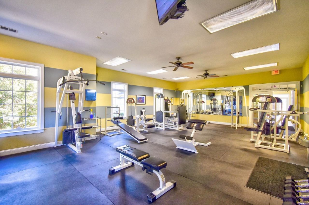 1000 Ray Costin Way Photo 32