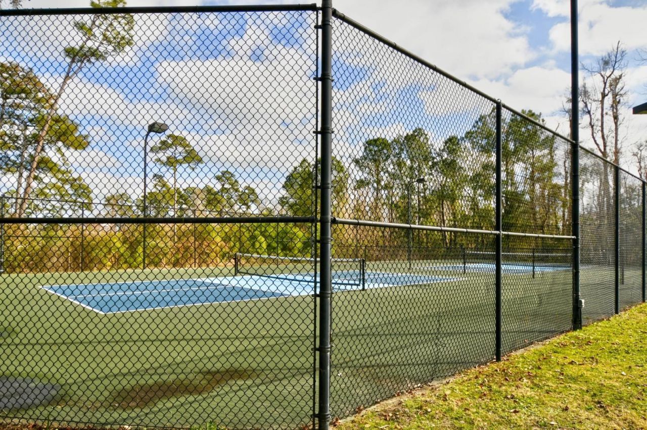 1000 Ray Costin Way Photo 37