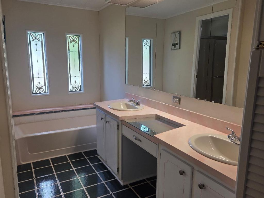 7761 SE Shenandoah Drive, Hobe Sound, FL 33455 Photo