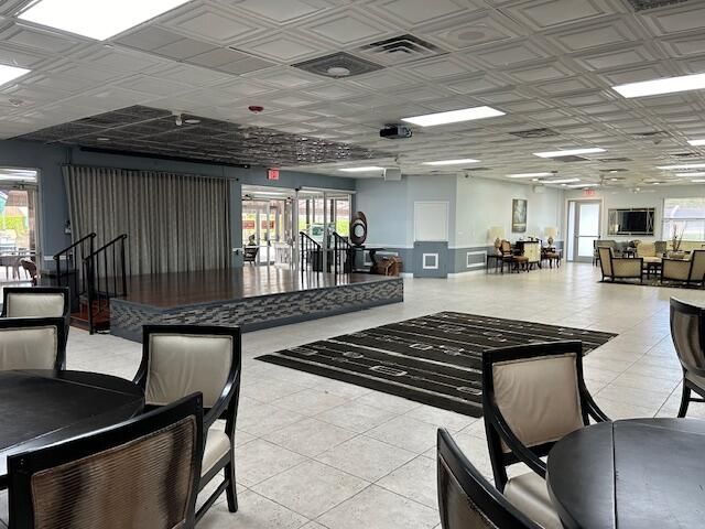 225 Lake Meryl Drive, West Palm Beach, FL 33411 Photo