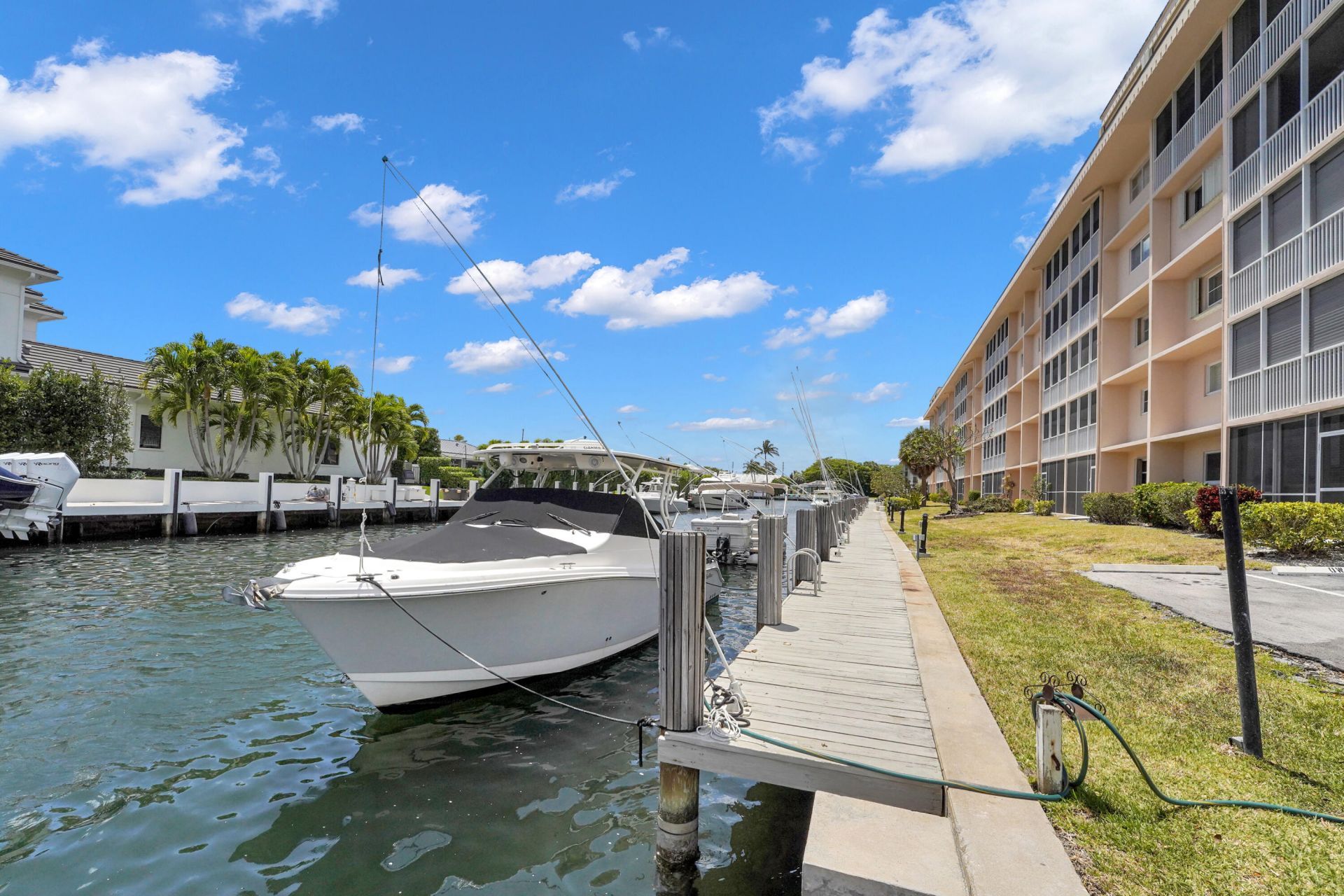 750 NE Spanish River Boulevard, Unit 1020, Boca Raton, FL 33431 Photo