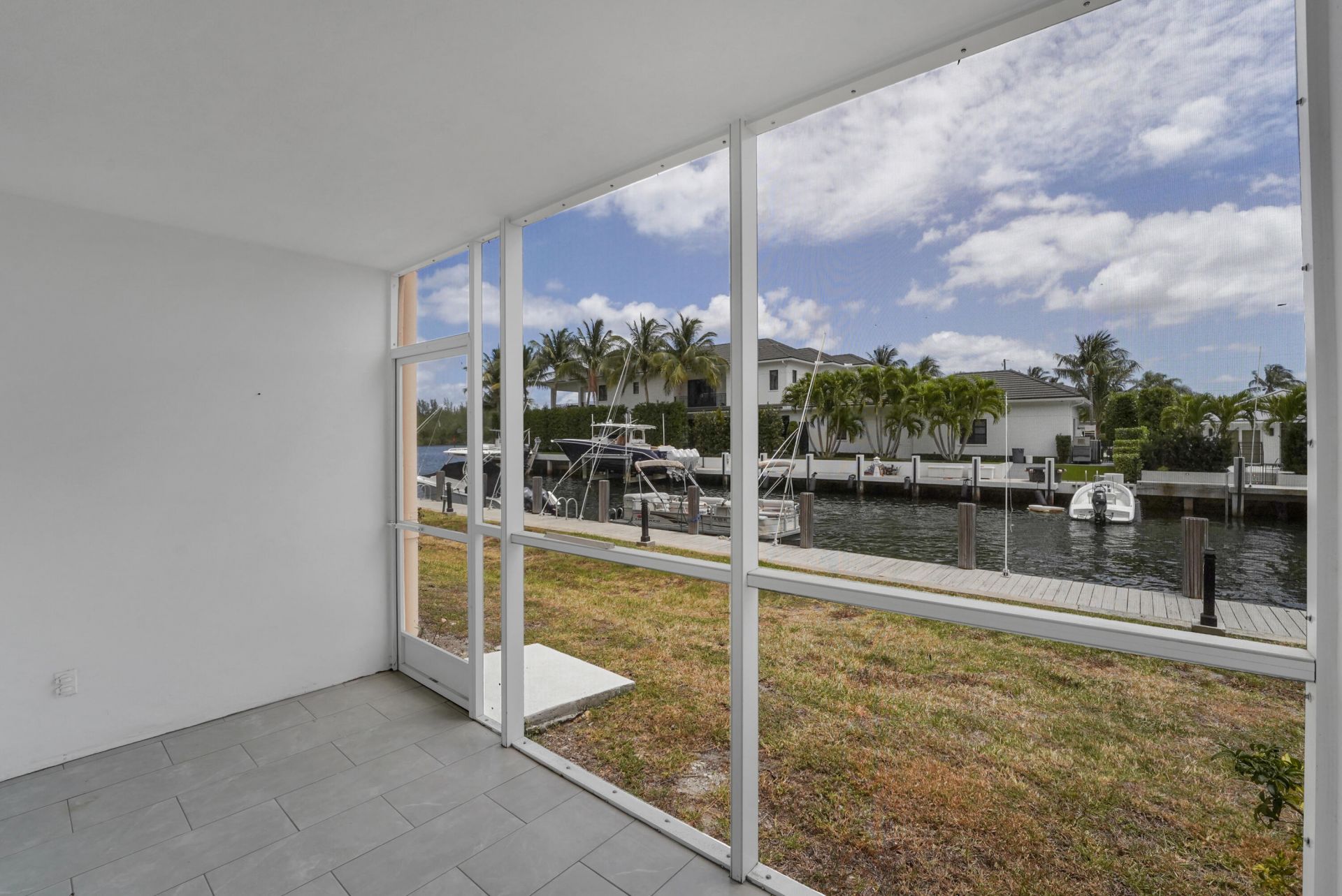 750 NE Spanish River Boulevard, Unit 1020, Boca Raton, FL 33431 Photo