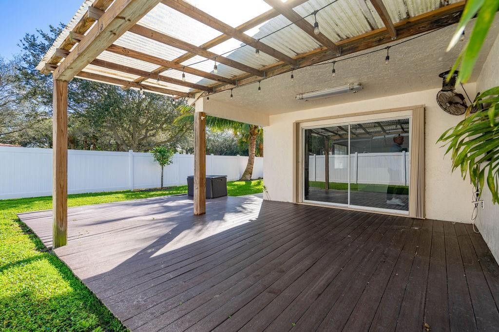 3955 Sabal Lakes Road, Delray Beach, FL 33445 Photo