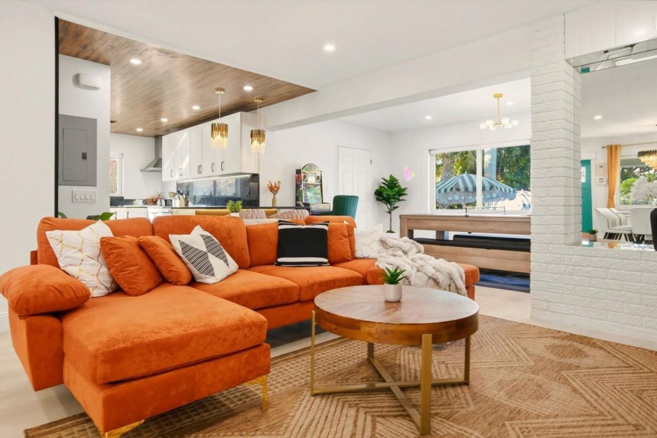 245 N Tradewinds Avenue, Lauderdale by the Sea, FL 33308 Photo