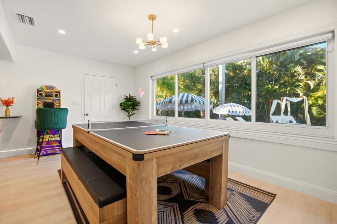 245 N Tradewinds Avenue, Lauderdale by the Sea, FL 33308 Photo