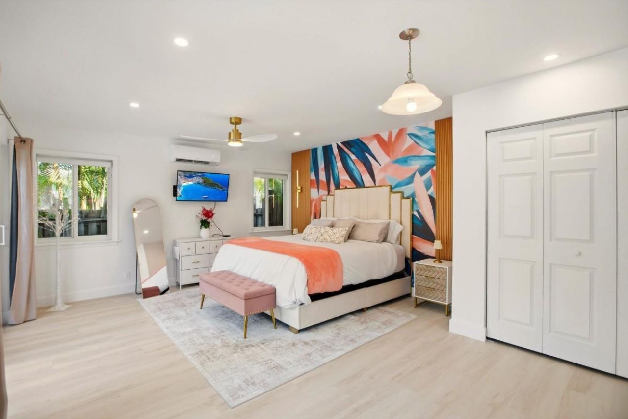 245 N Tradewinds Avenue, Lauderdale by the Sea, FL 33308 Photo