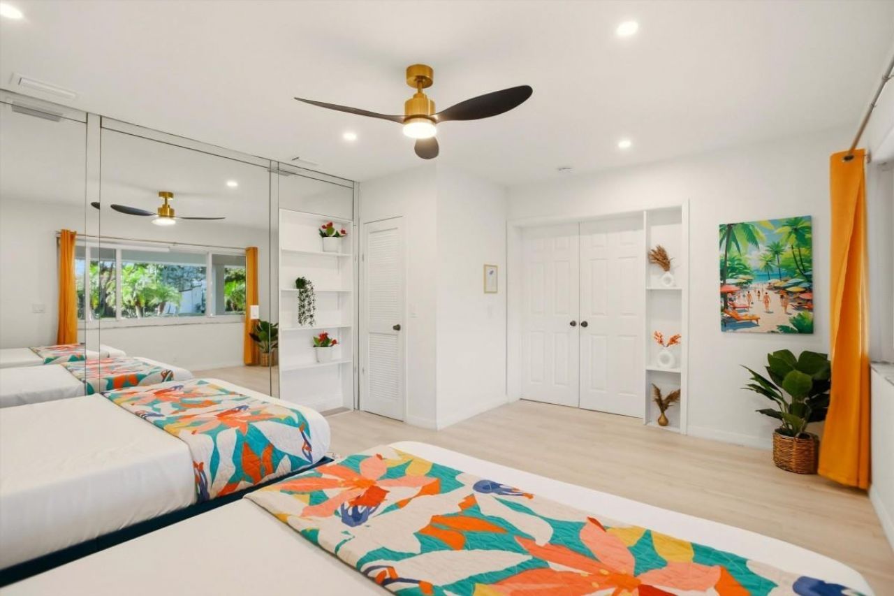 245 N Tradewinds Avenue, Lauderdale by the Sea, FL 33308 Photo