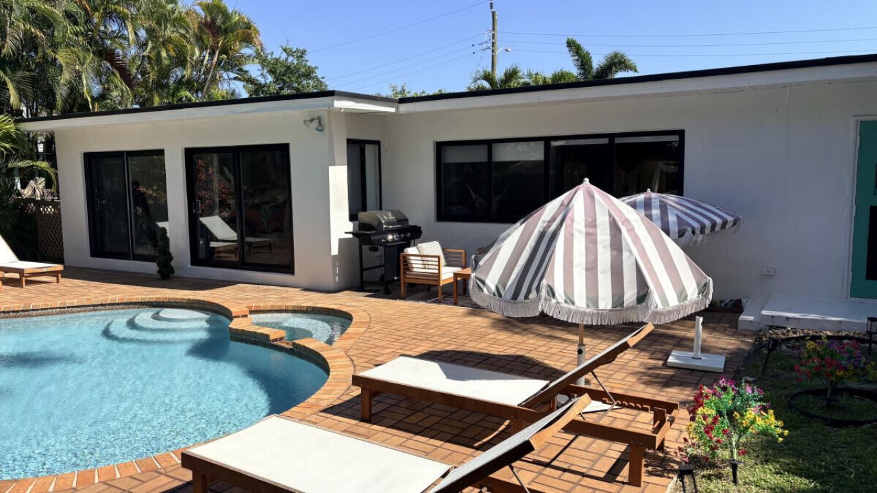245 N Tradewinds Avenue, Lauderdale by the Sea, FL 33308 Photo