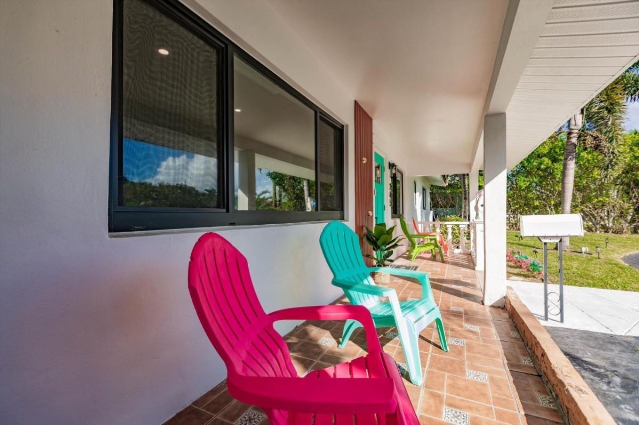 245 N Tradewinds Avenue, Lauderdale by the Sea, FL 33308 Photo