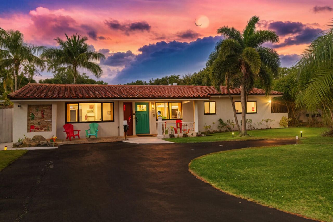 245 N Tradewinds Avenue, Lauderdale by the Sea, FL 33308 Photo