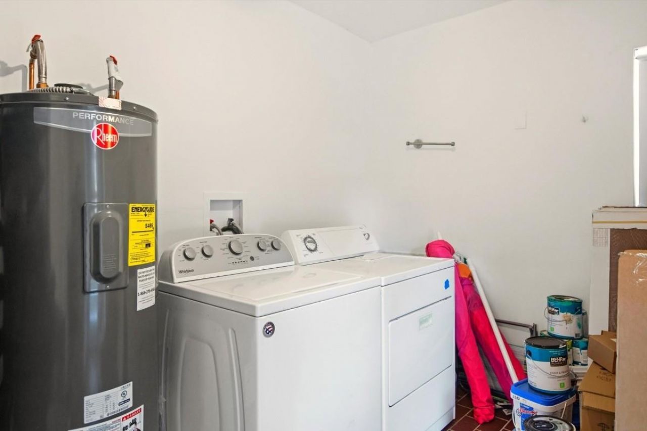 245 N Tradewinds Avenue, Lauderdale by the Sea, FL 33308 Photo