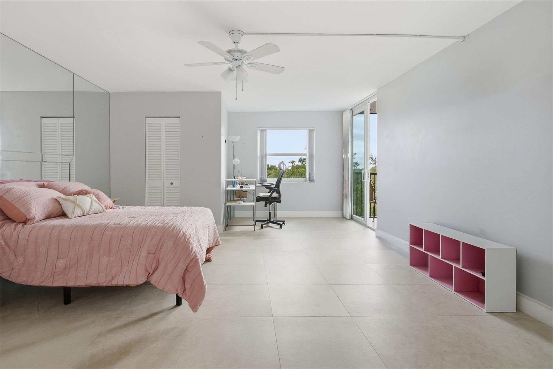 3910 Inverrary Boulevard, Unit 708-B, Lauderhill, FL 33319 Photo