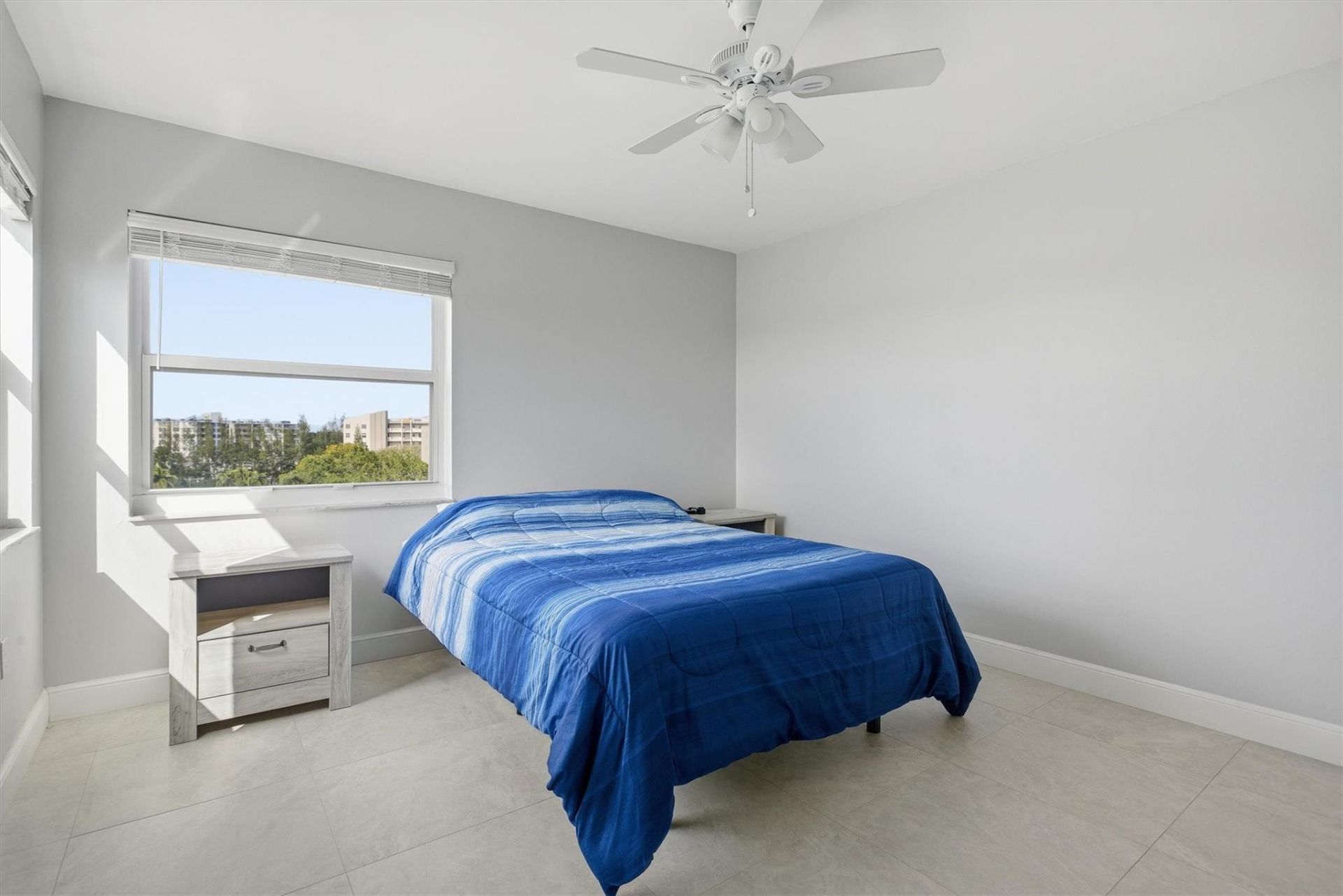 3910 Inverrary Boulevard, Unit 708-B, Lauderhill, FL 33319 Photo