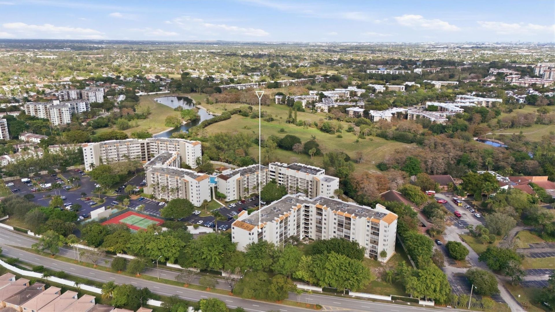 3910 Inverrary Boulevard, Unit 708-B, Lauderhill, FL 33319 Photo