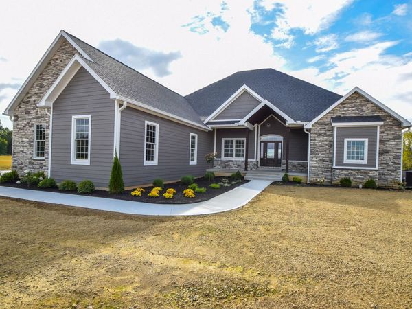 10807 Lock Lane, Piqua, OH 45356