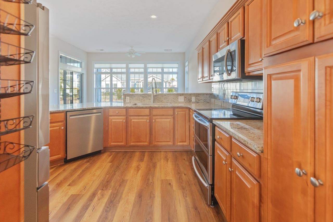 713 Woodcrest Way Photo 17