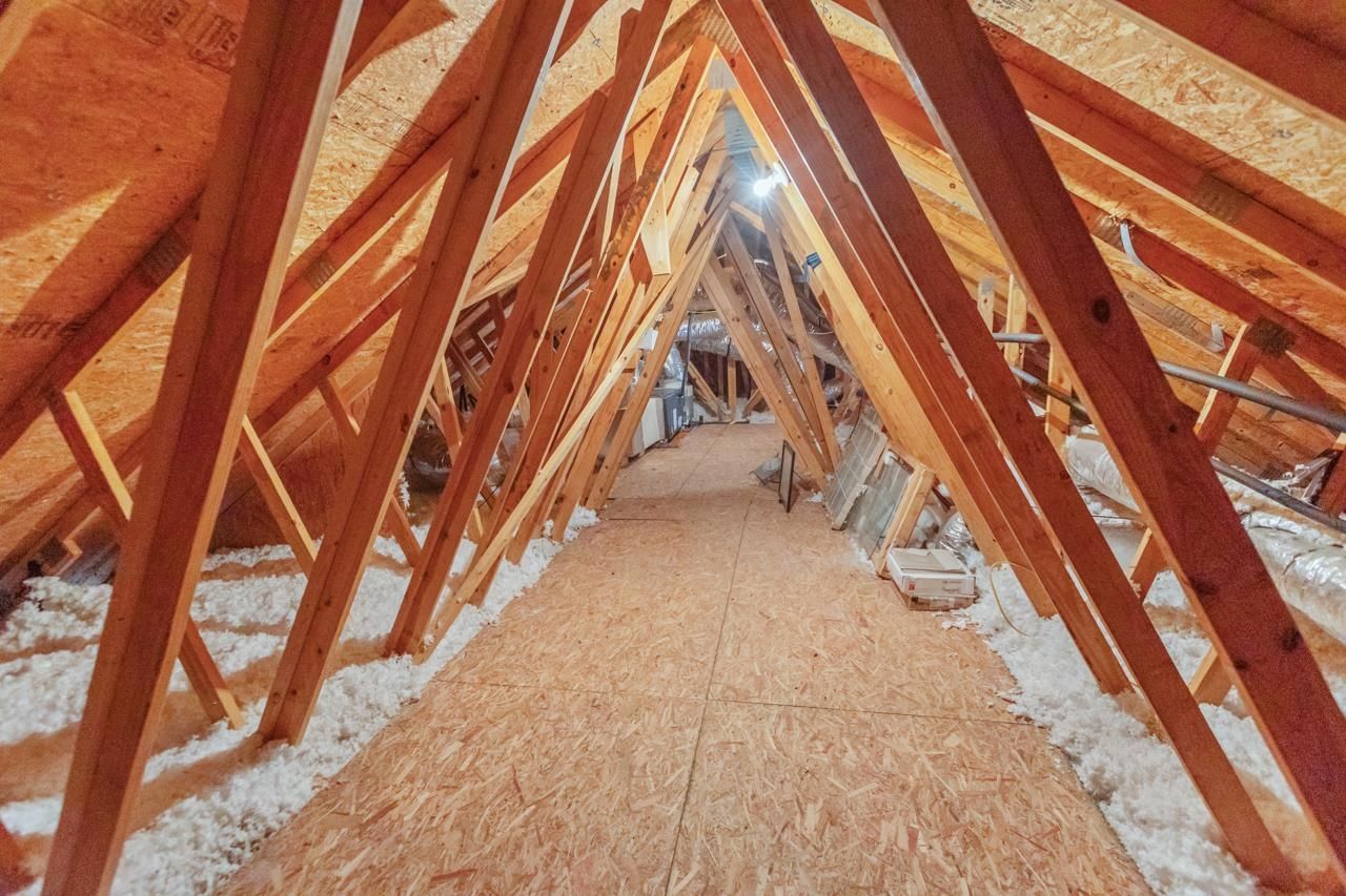 713 Woodcrest Way Photo 30