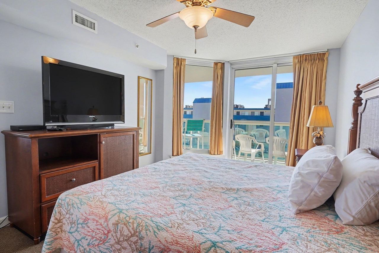 1707 Perrin Dr. Photo 18