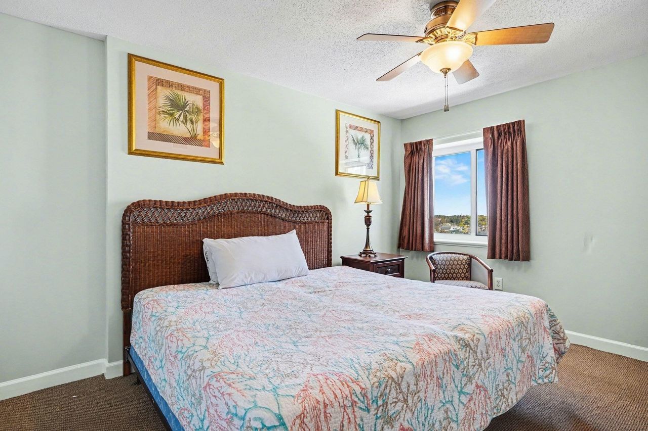 1707 Perrin Dr. Photo 23