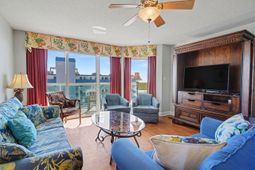 1707 Perrin Dr. photo 4