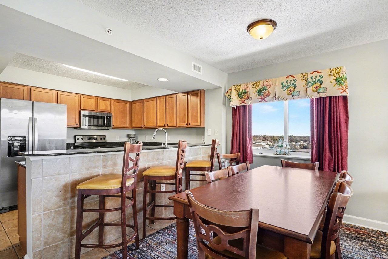 1707 Perrin Dr. Photo 9