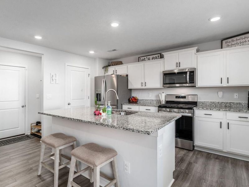 377 St James Gate Way, Newark, OH 43055 Photo 16