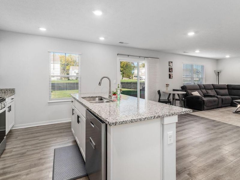 377 St James Gate Way, Newark, OH 43055 Photo 18