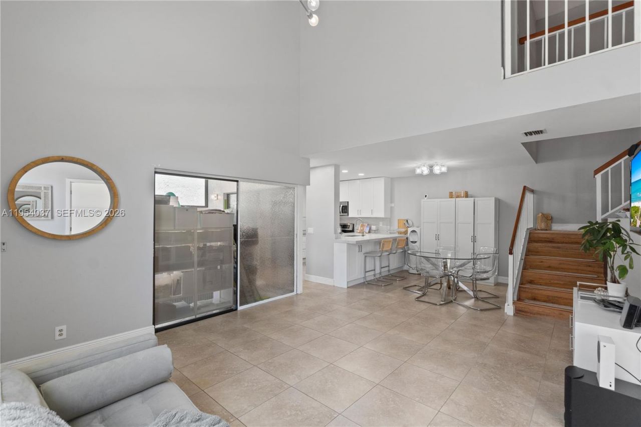 21200 Harbor Way, Unit 118-11, Aventura, FL 33180 Photo