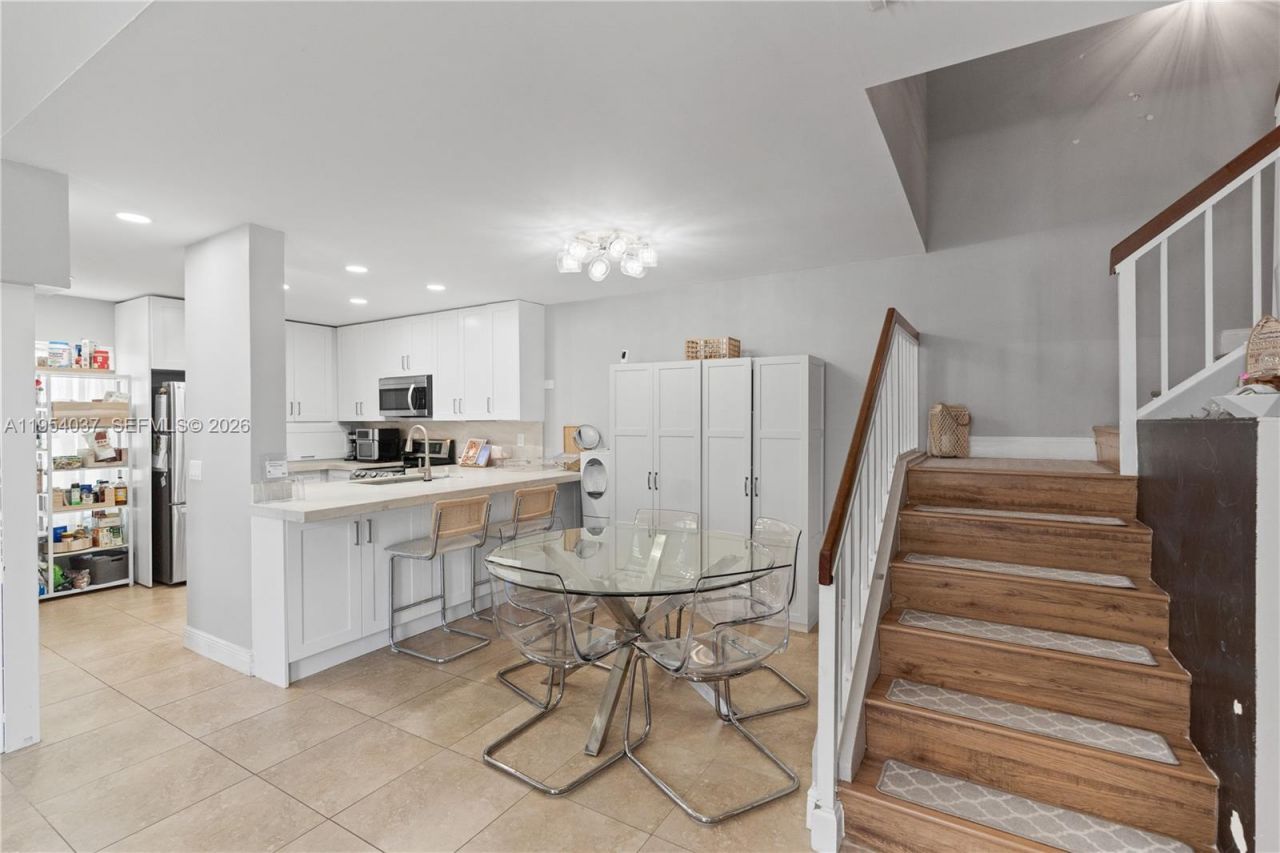 21200 Harbor Way, Unit 118-11, Aventura, FL 33180 Photo