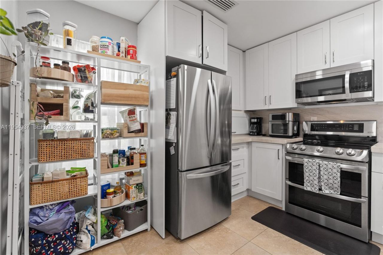 21200 Harbor Way, Unit 118-11, Aventura, FL 33180 Photo