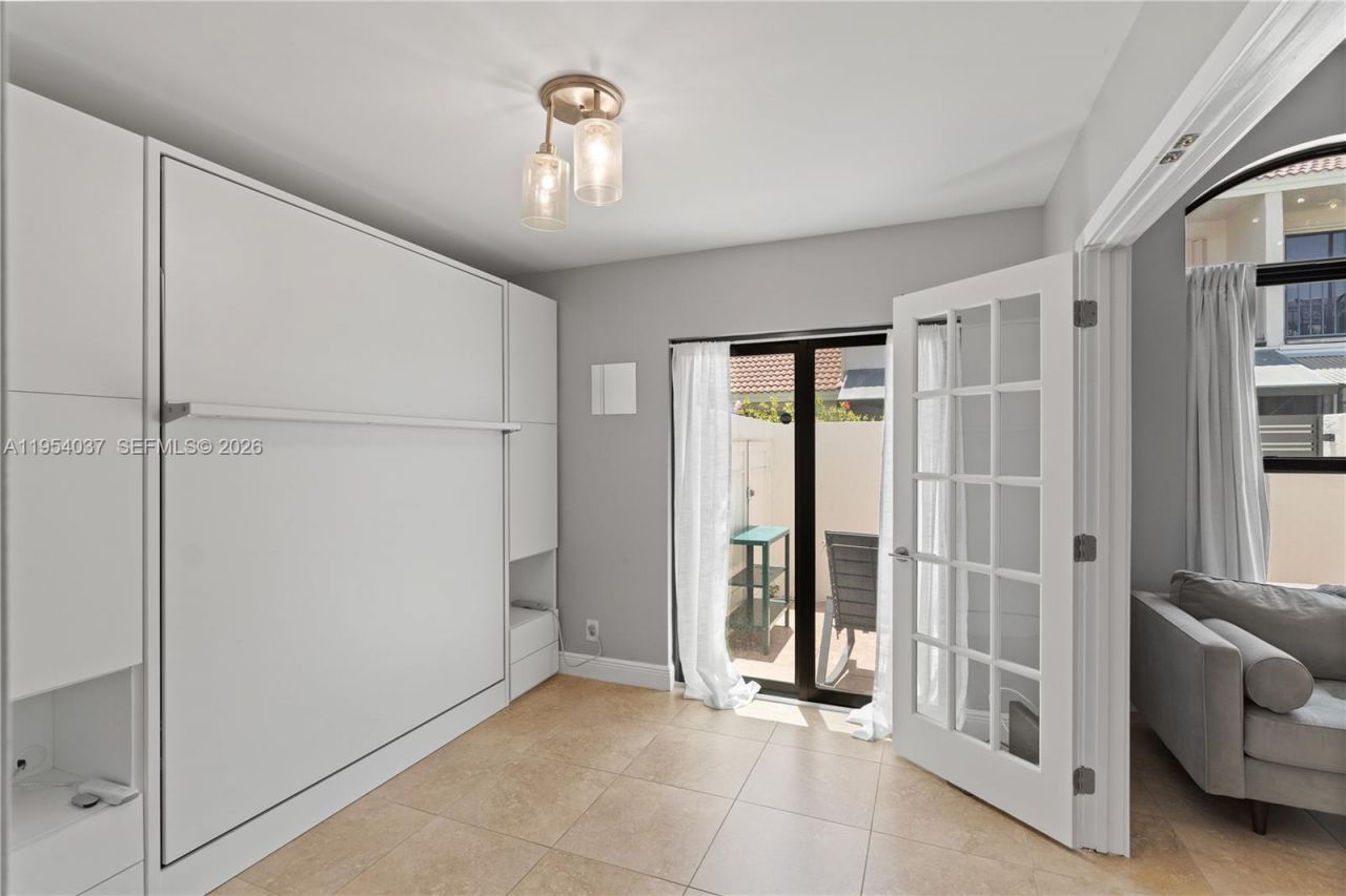 21200 Harbor Way, Unit 118-11, Aventura, FL 33180 Photo