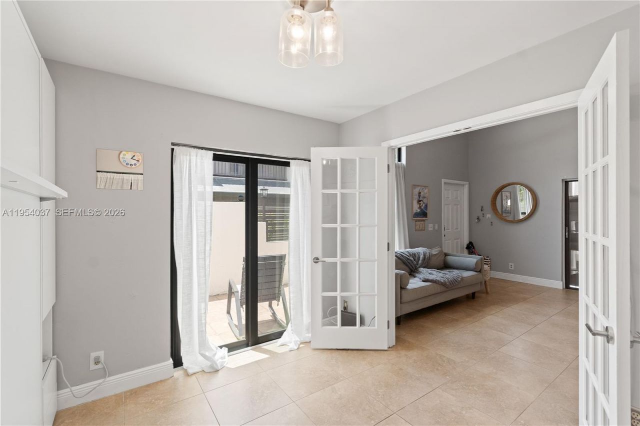 21200 Harbor Way, Unit 118-11, Aventura, FL 33180 Photo