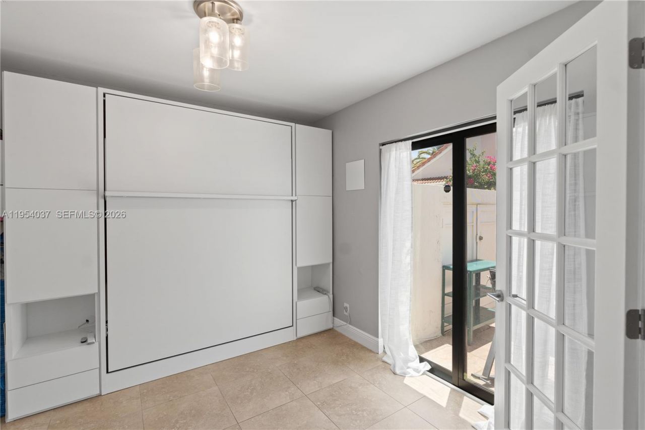 21200 Harbor Way, Unit 118-11, Aventura, FL 33180 Photo