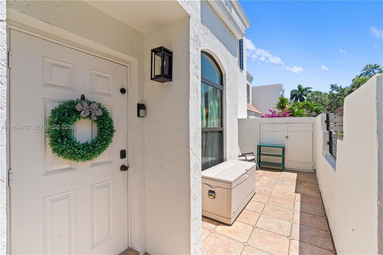 21200 Harbor Way, Unit 118-11, Aventura, FL 33180 Photo