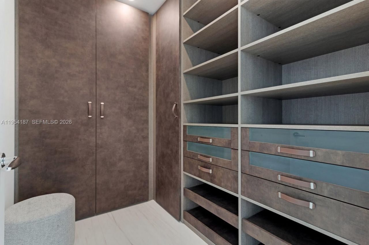 16901 Collins Ave , Unit 1402, Sunny Isles Beach, FL 33160 Photo