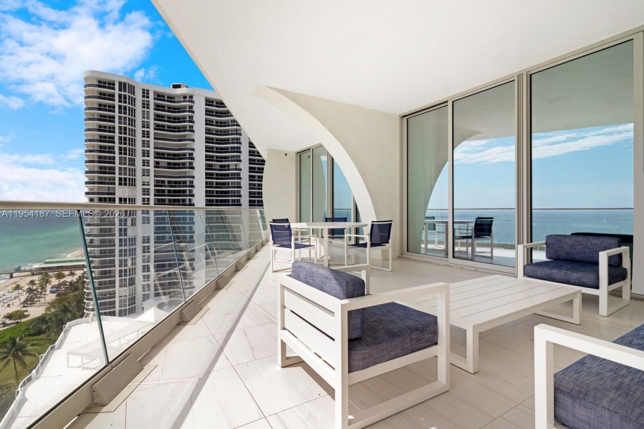 16901 Collins Ave , Unit 1402, Sunny Isles Beach, FL 33160 Photo