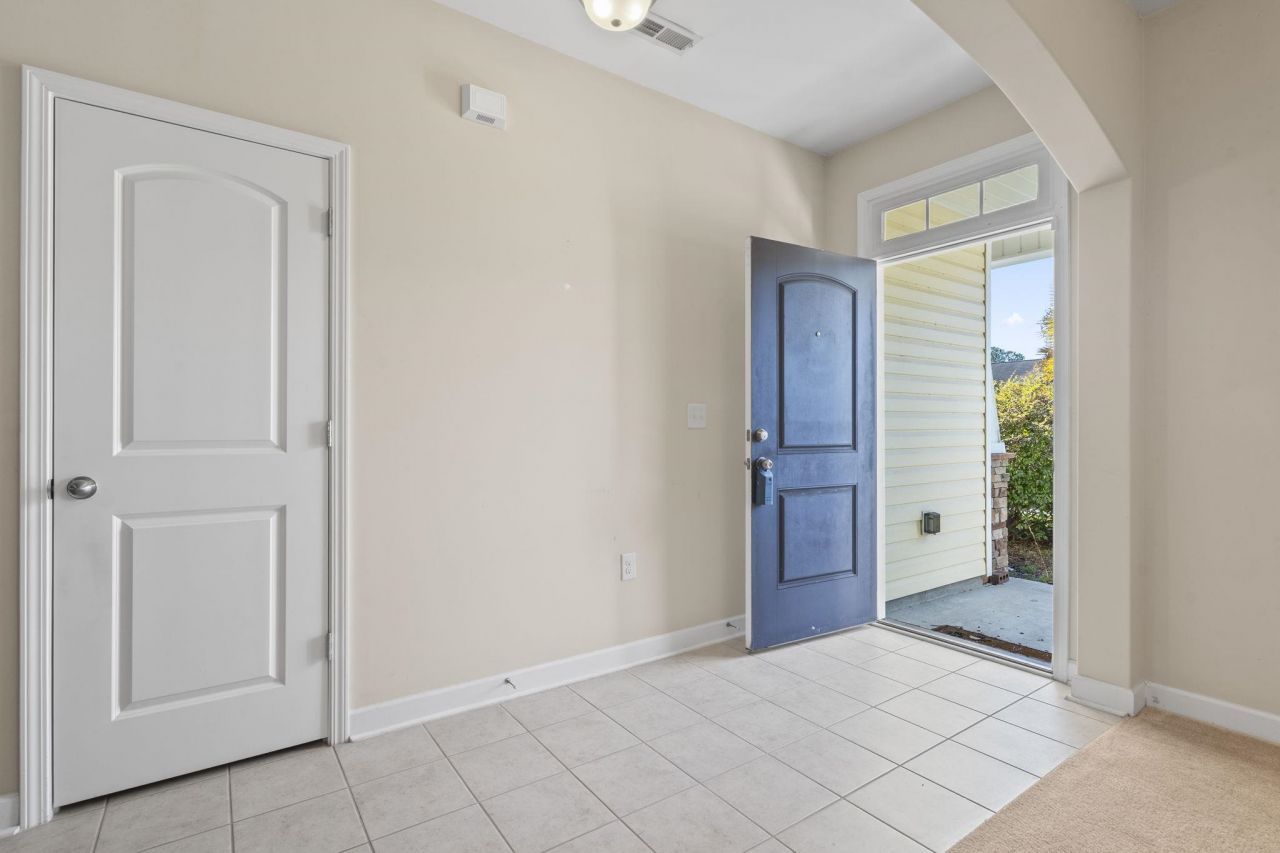 101 Kettering Way Photo 14